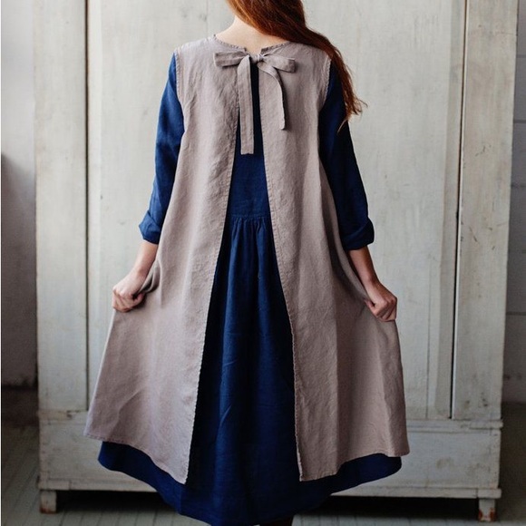 Son De Flor Flattering Apron in lavender - Picture 2 of 6